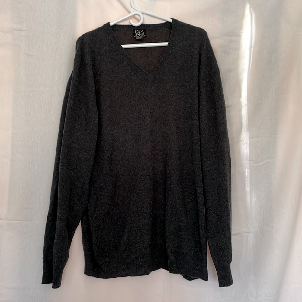 JoS. A Bank Cashmere Grey Sweater